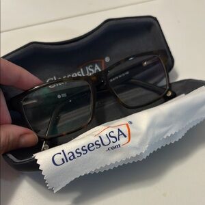 🍾 4 for $20 🍾 Glasses USA Eyeglasses with Case, Great Condition!